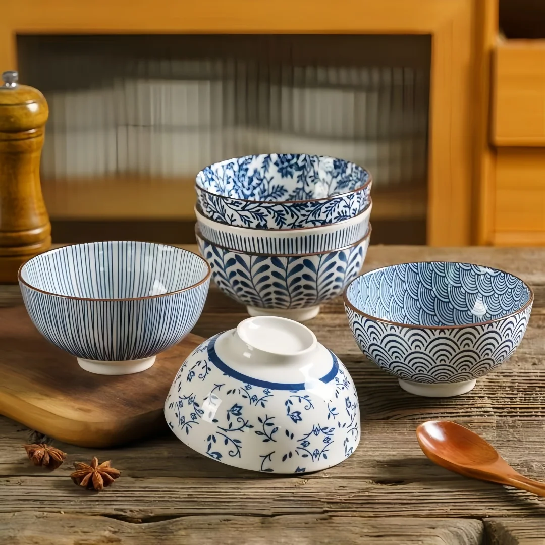 Japanese - style blue and white hand - painted 4.5 - inch ceramic bowl, retro - style rice bowl for home use. - Image 2